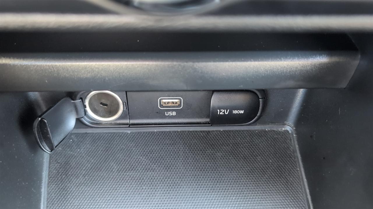 Kia Soul LX CVT 2024