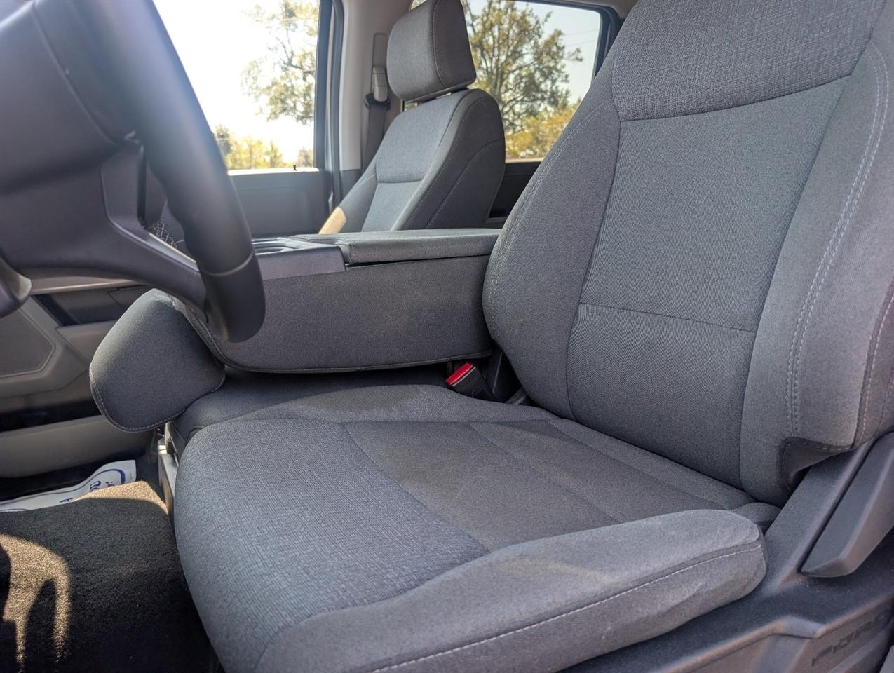 Ford F-150 XLT SuperCrew 4WD 2025