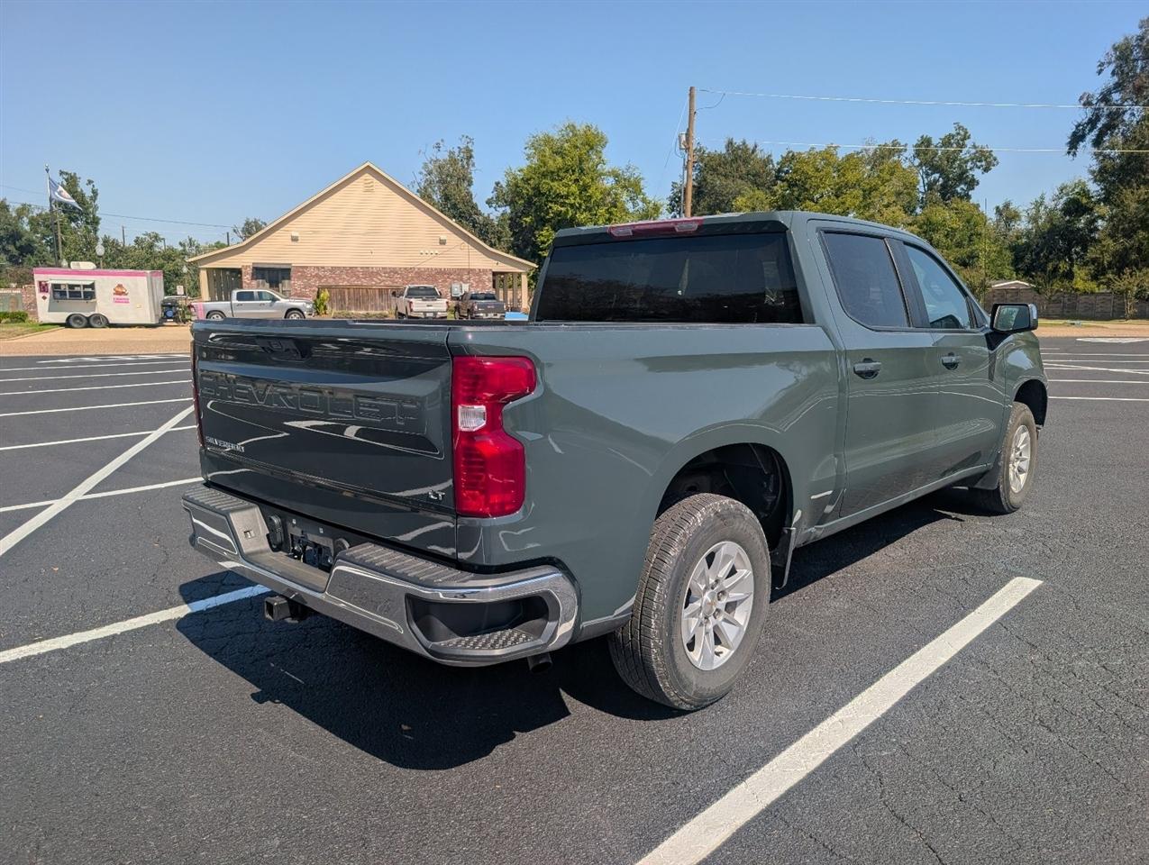 Chevrolet Silverado 1500 LT Crew Cab 2WD 2025