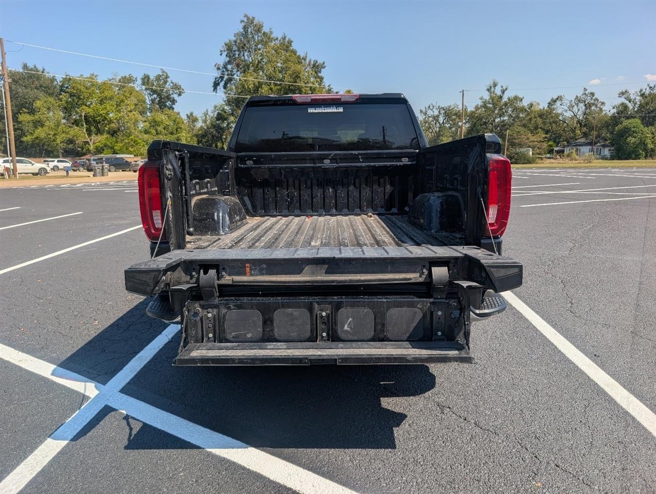GMC Sierra 1500 SLT Crew Cab 2WD 2025