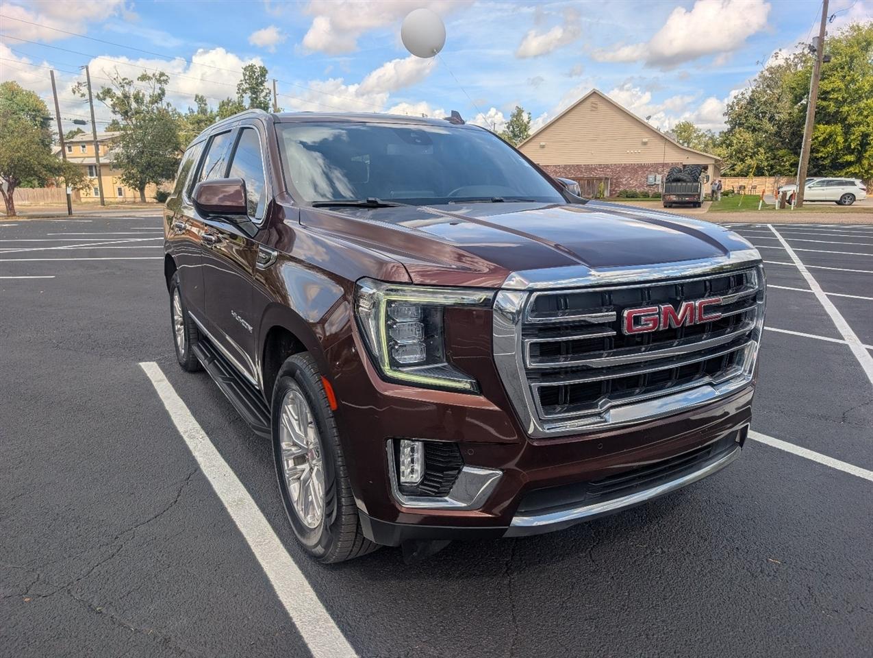 GMC Yukon SLT 4WD 2023