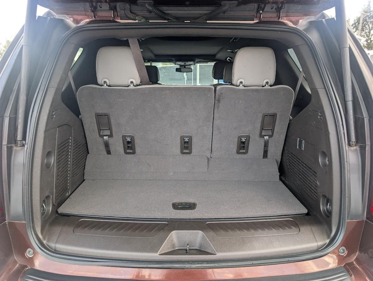 GMC Yukon SLT 4WD 2023