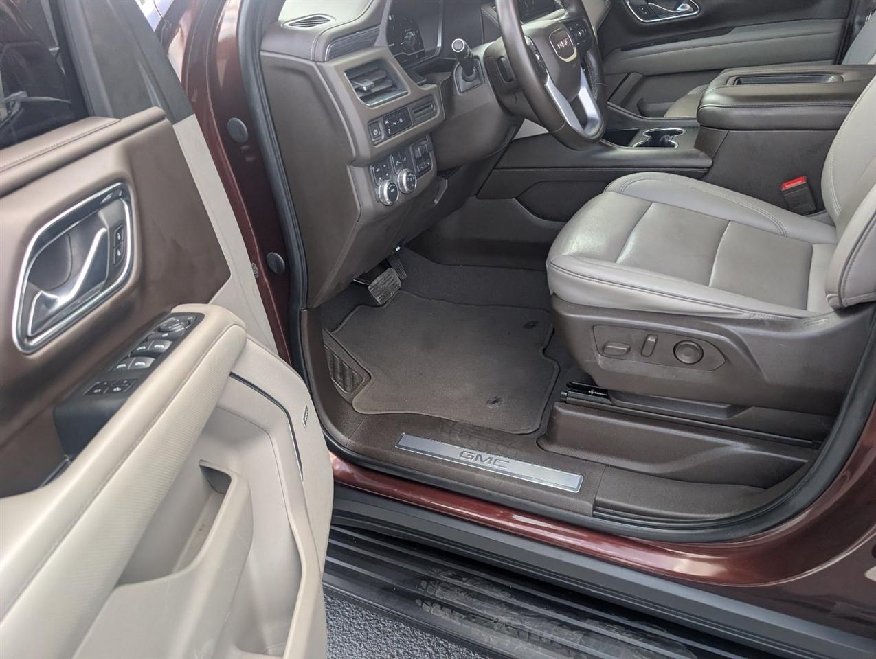 GMC Yukon SLT 4WD 2023