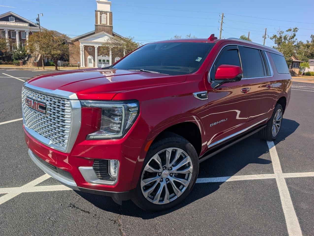GMC Yukon XL Denali 4WD 2021