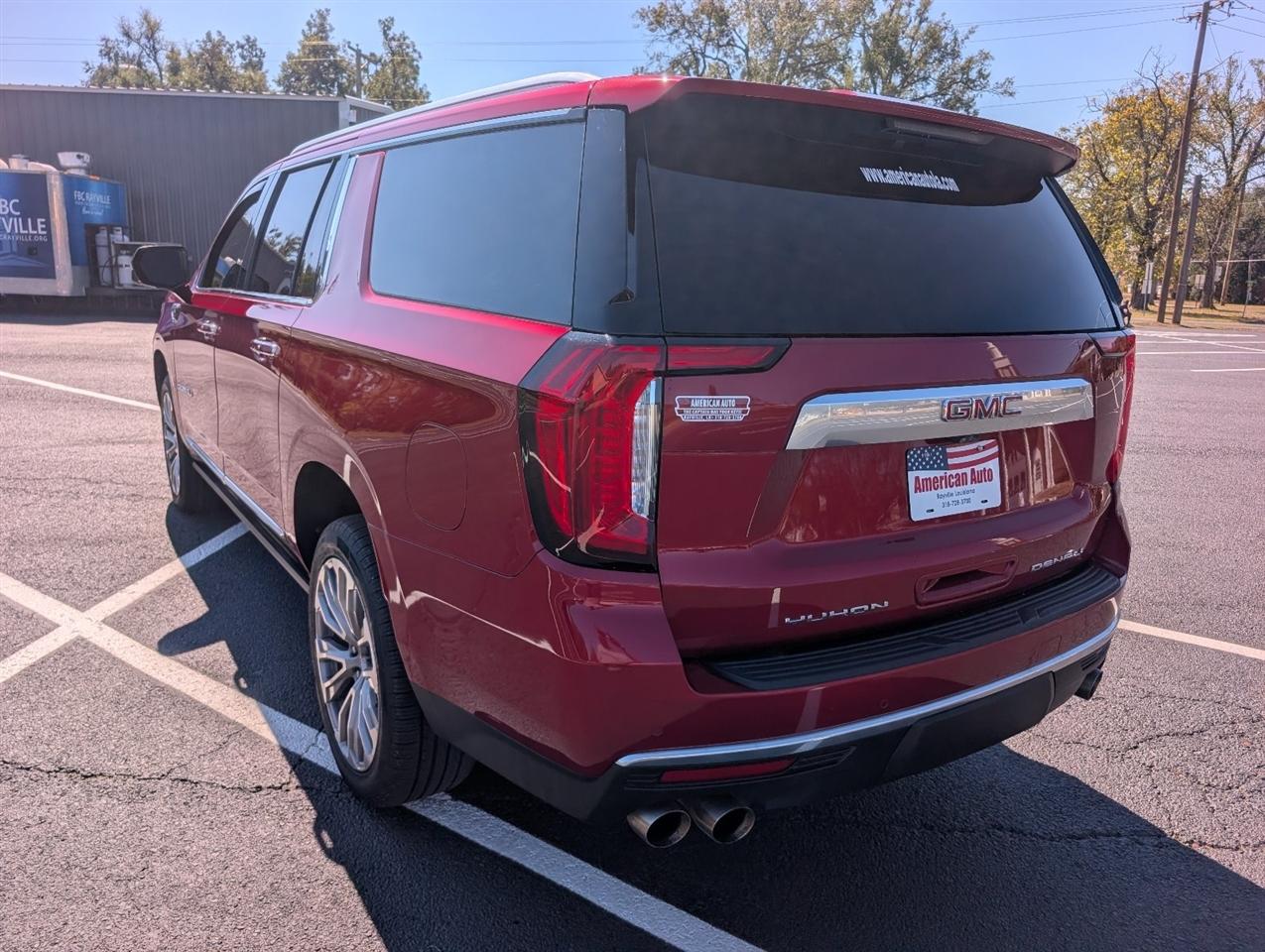 GMC Yukon XL Denali 4WD 2021