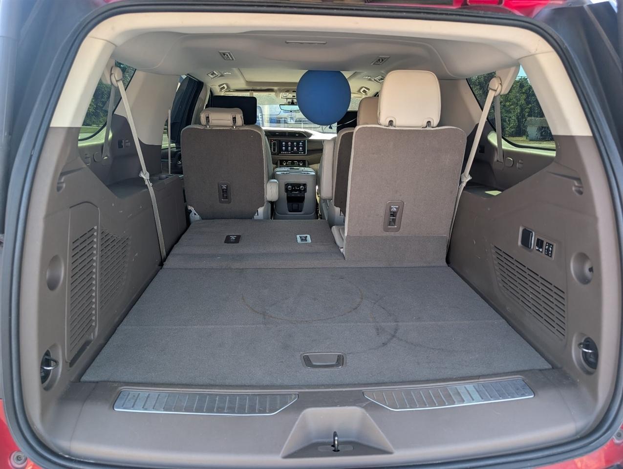 GMC Yukon XL Denali 4WD 2021