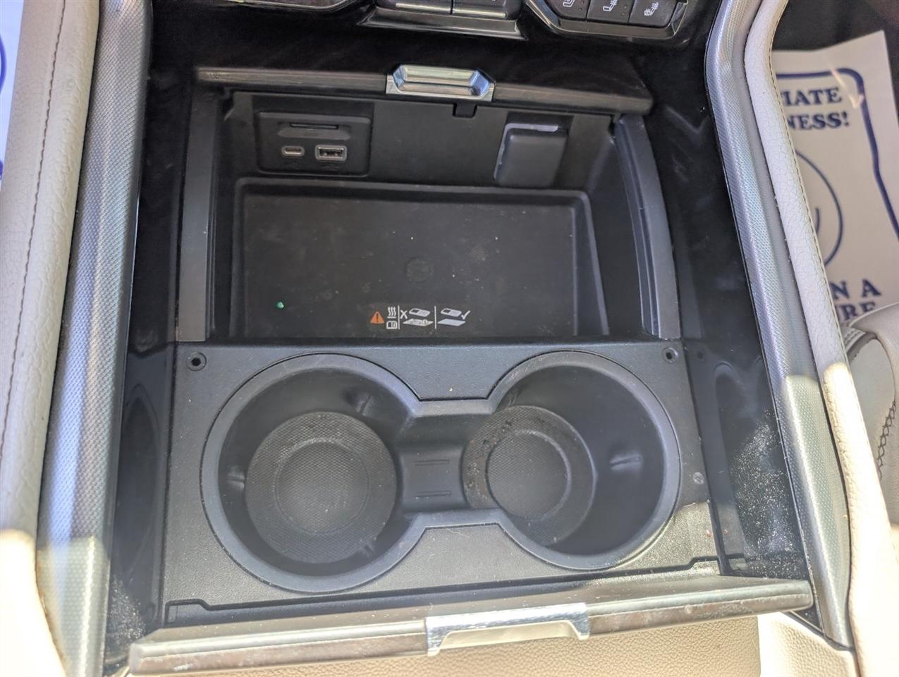 GMC Yukon XL Denali 4WD 2021