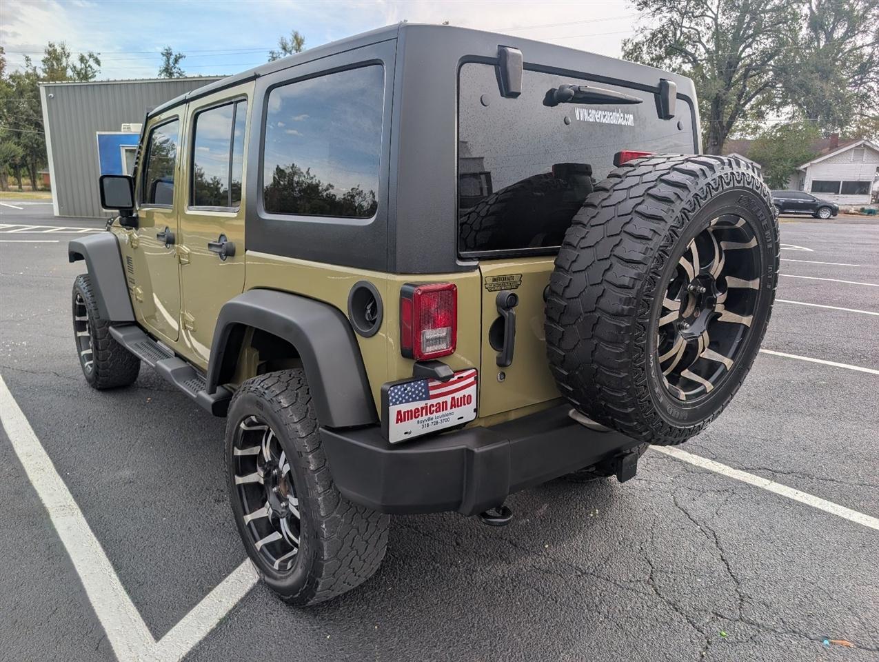 Jeep Wrangler Unlimited Sport 4WD 2013