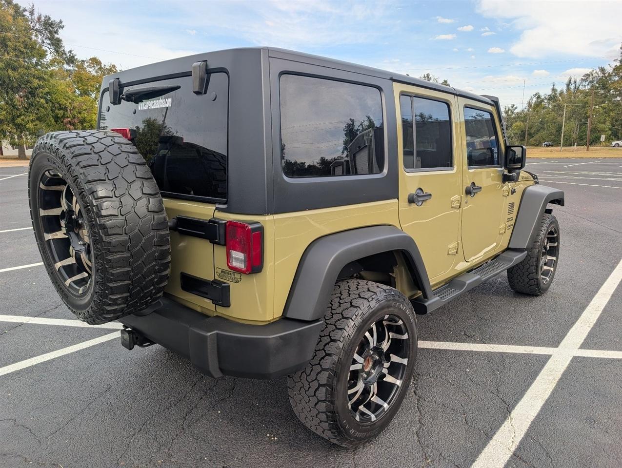 Jeep Wrangler Unlimited Sport 4WD 2013