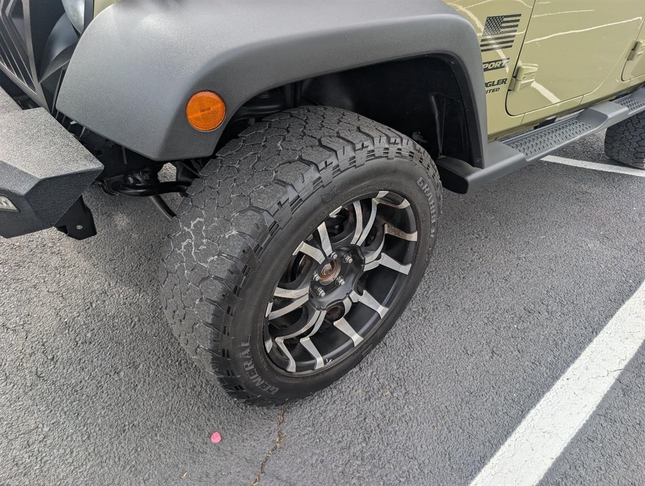 Jeep Wrangler Unlimited Sport 4WD 2013