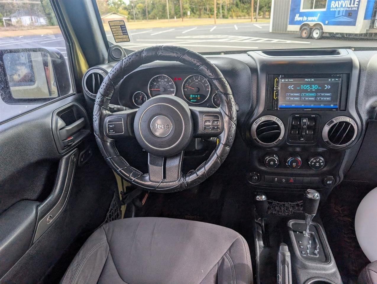 Jeep Wrangler Unlimited Sport 4WD 2013