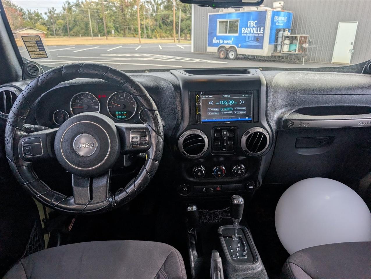 Jeep Wrangler Unlimited Sport 4WD 2013