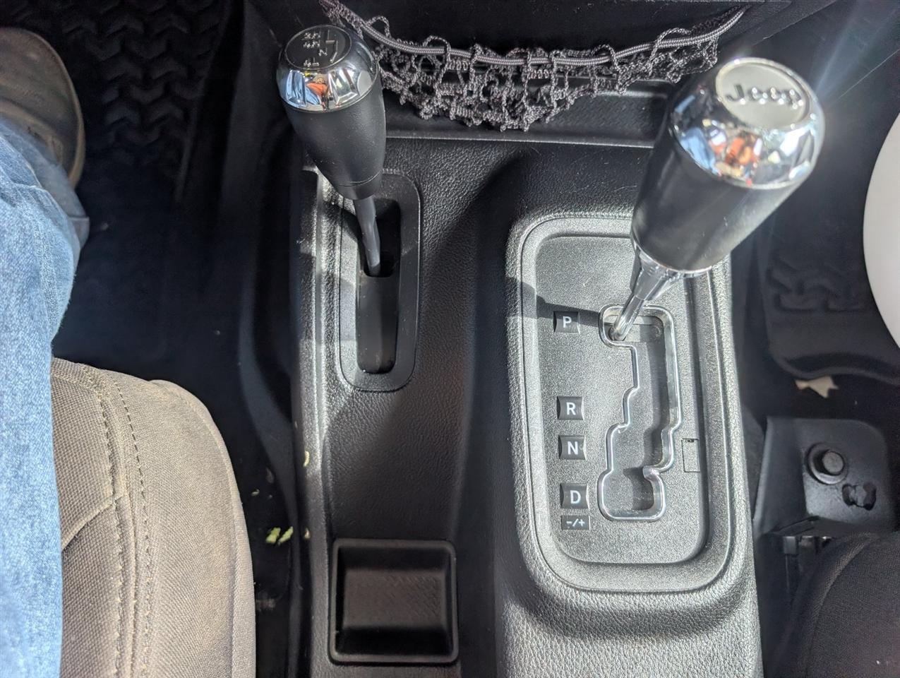 Jeep Wrangler Unlimited Sport 4WD 2013