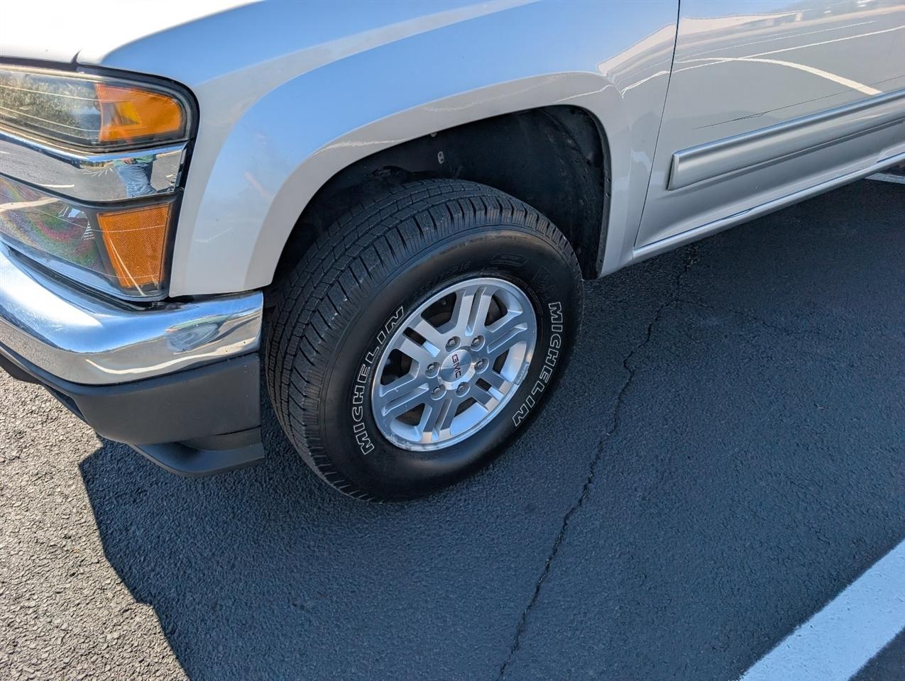 GMC Canyon SLE-1 Crew Cab 4WD 2010