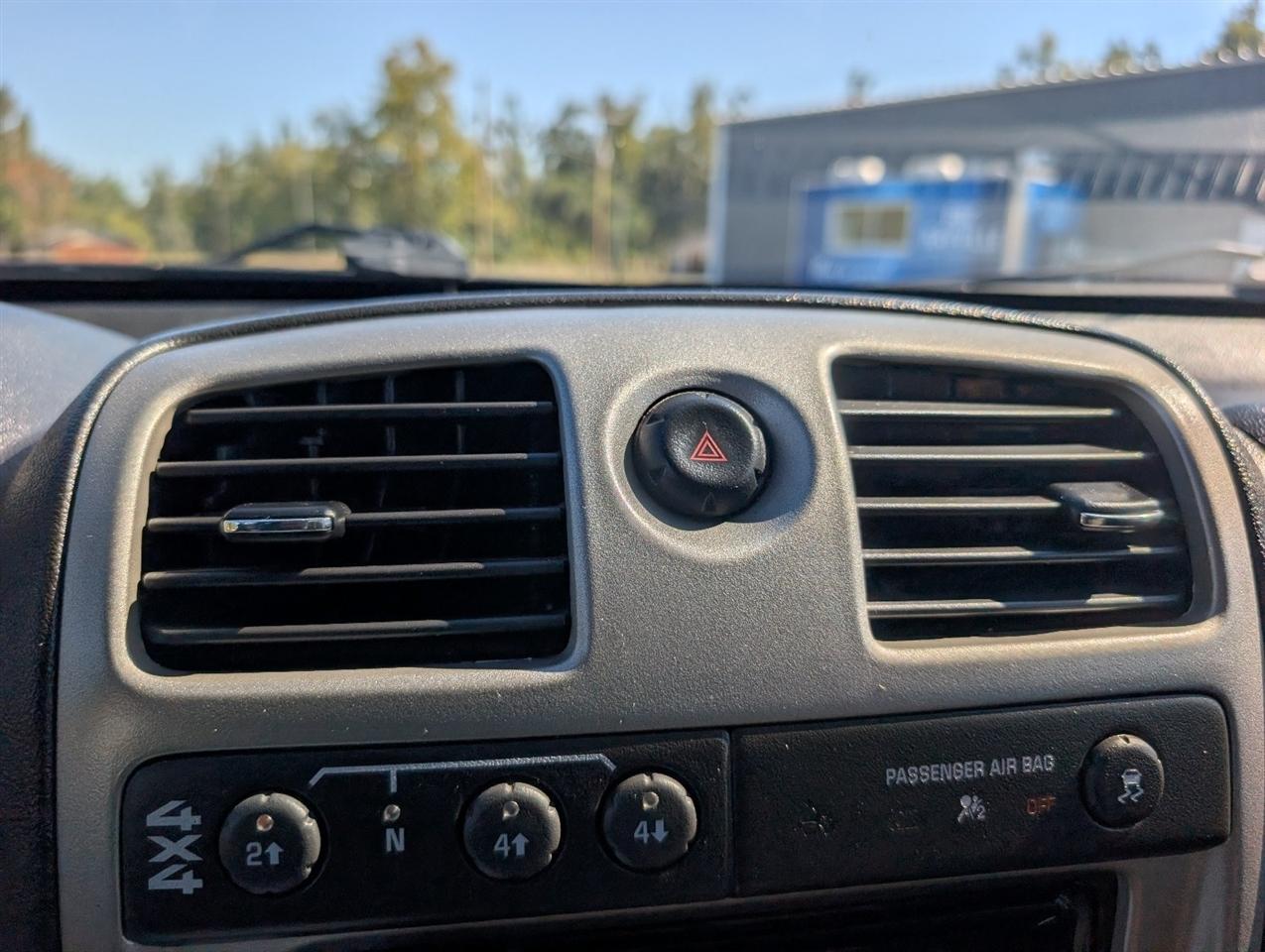 GMC Canyon SLE-1 Crew Cab 4WD 2010