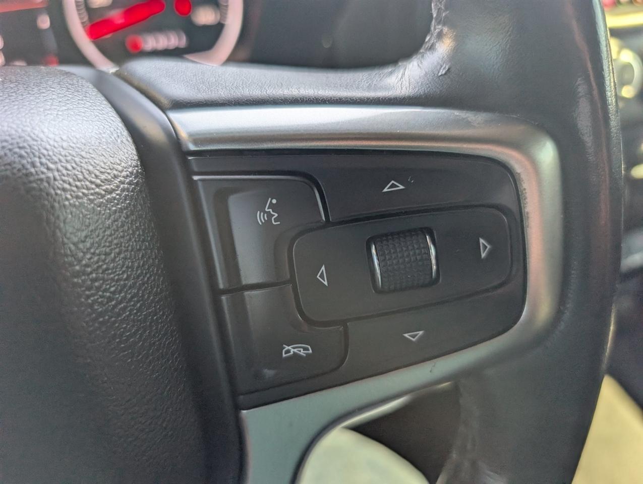 Chevrolet Silverado 1500 RST Crew Cab 4WD 2020