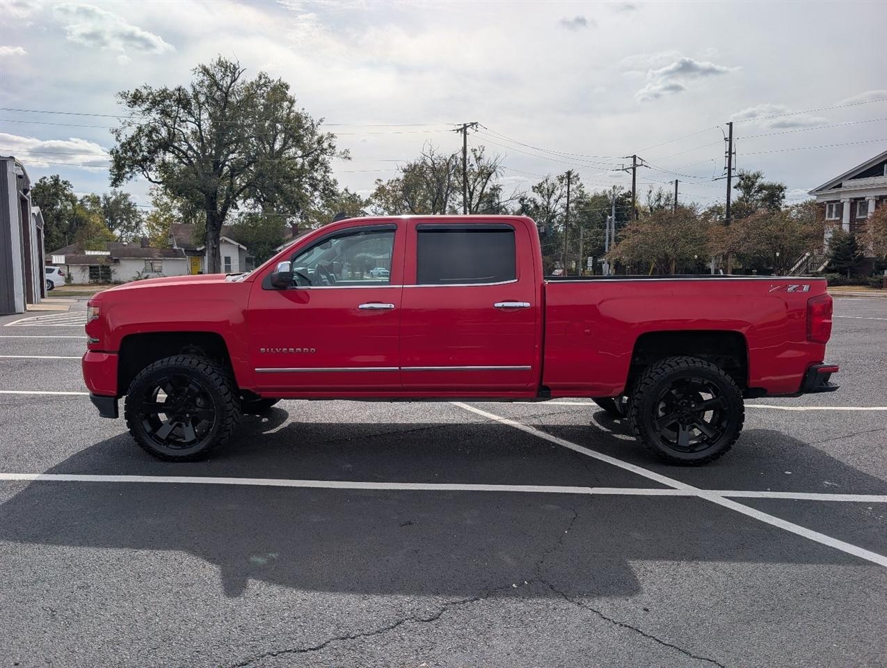 Chevrolet Silverado 1500 LTZ Crew Cab 4WD 2018