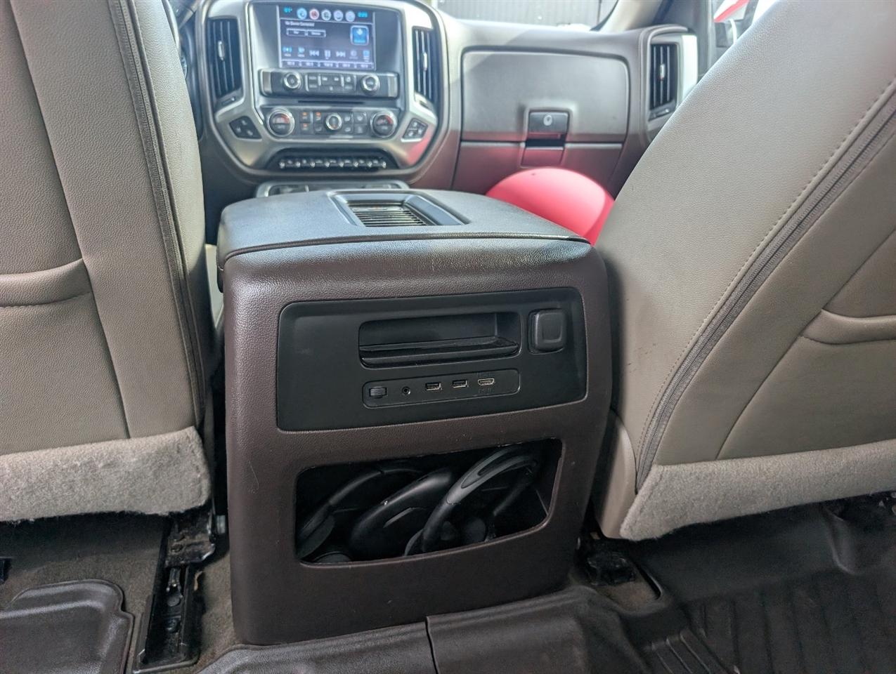 Chevrolet Silverado 1500 LTZ Crew Cab 4WD 2018
