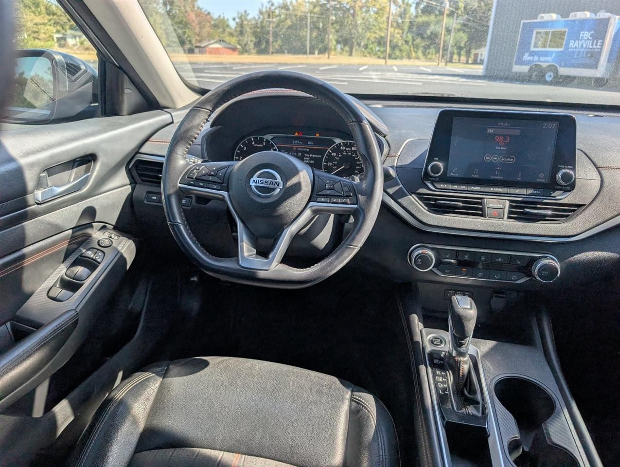 Nissan Altima 2.5 SR 2022