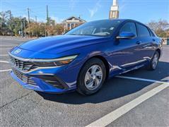 2025 Hyundai Elantra 