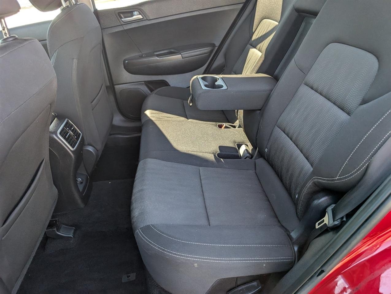 Kia Sportage LX FWD 2021