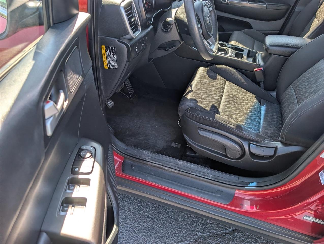 Kia Sportage LX FWD 2021