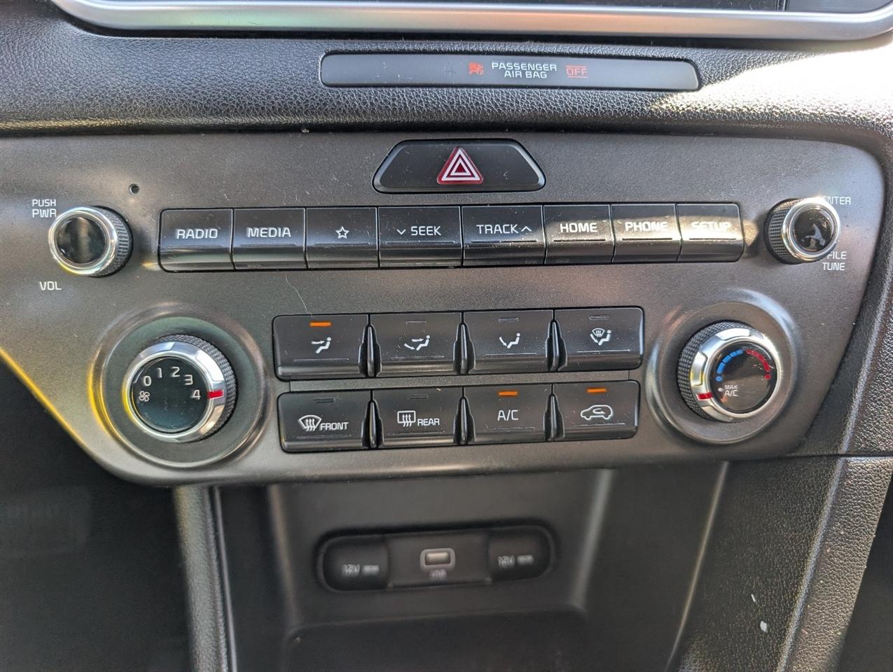 Kia Sportage LX FWD 2021