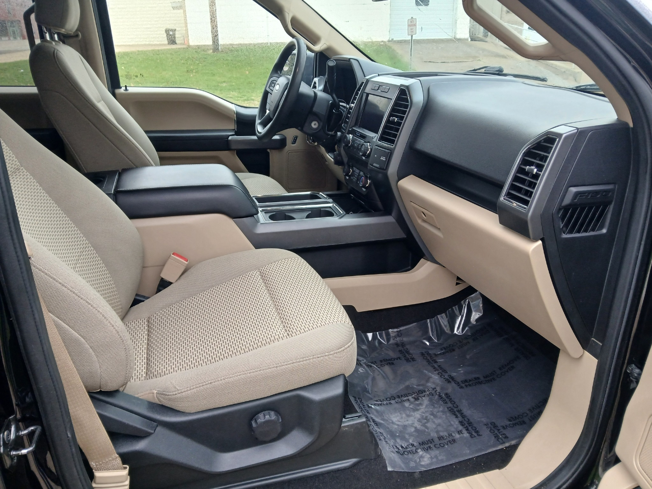 Ford F-150 XLT SuperCrew 6.5-ft. Bed 4WD 2020 Ford F-150 XLT SuperCrew 6.5-ft. Bed 4WD 2020