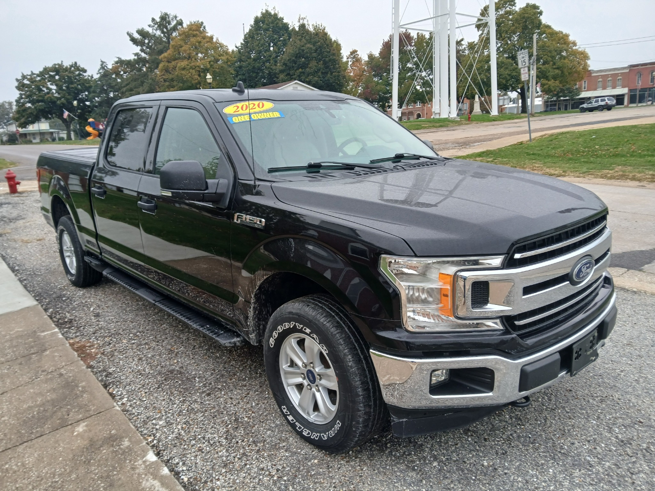 Ford F-150 XLT SuperCrew 6.5-ft. Bed 4WD 2020 Ford F-150 XLT SuperCrew 6.5-ft. Bed 4WD 2020