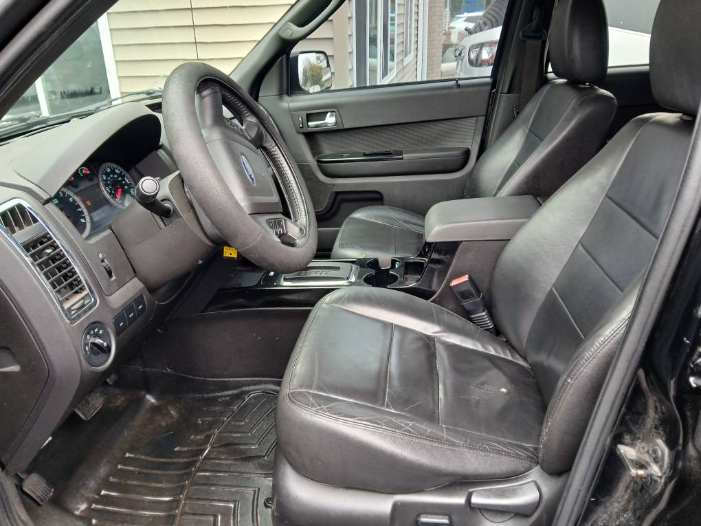 Ford Escape Limited 4WD 2010 Ford Escape Limited 4WD 2010