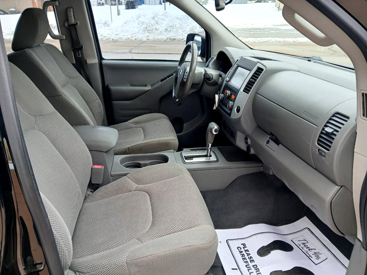 Nissan Frontier S Crew Cab 6MT 2WD 2019