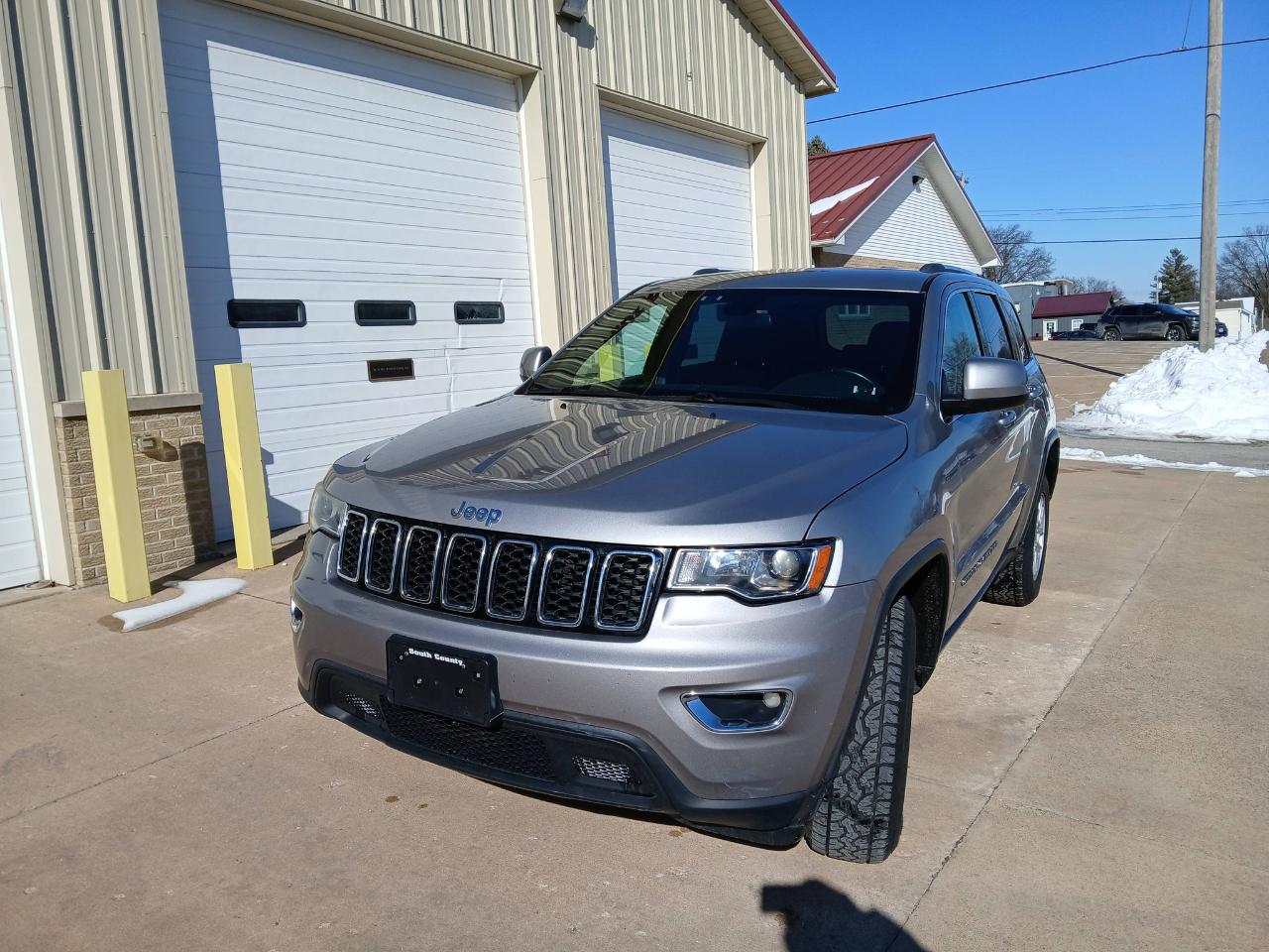 Jeep Grand Cherokee Laredo 4WD 2019