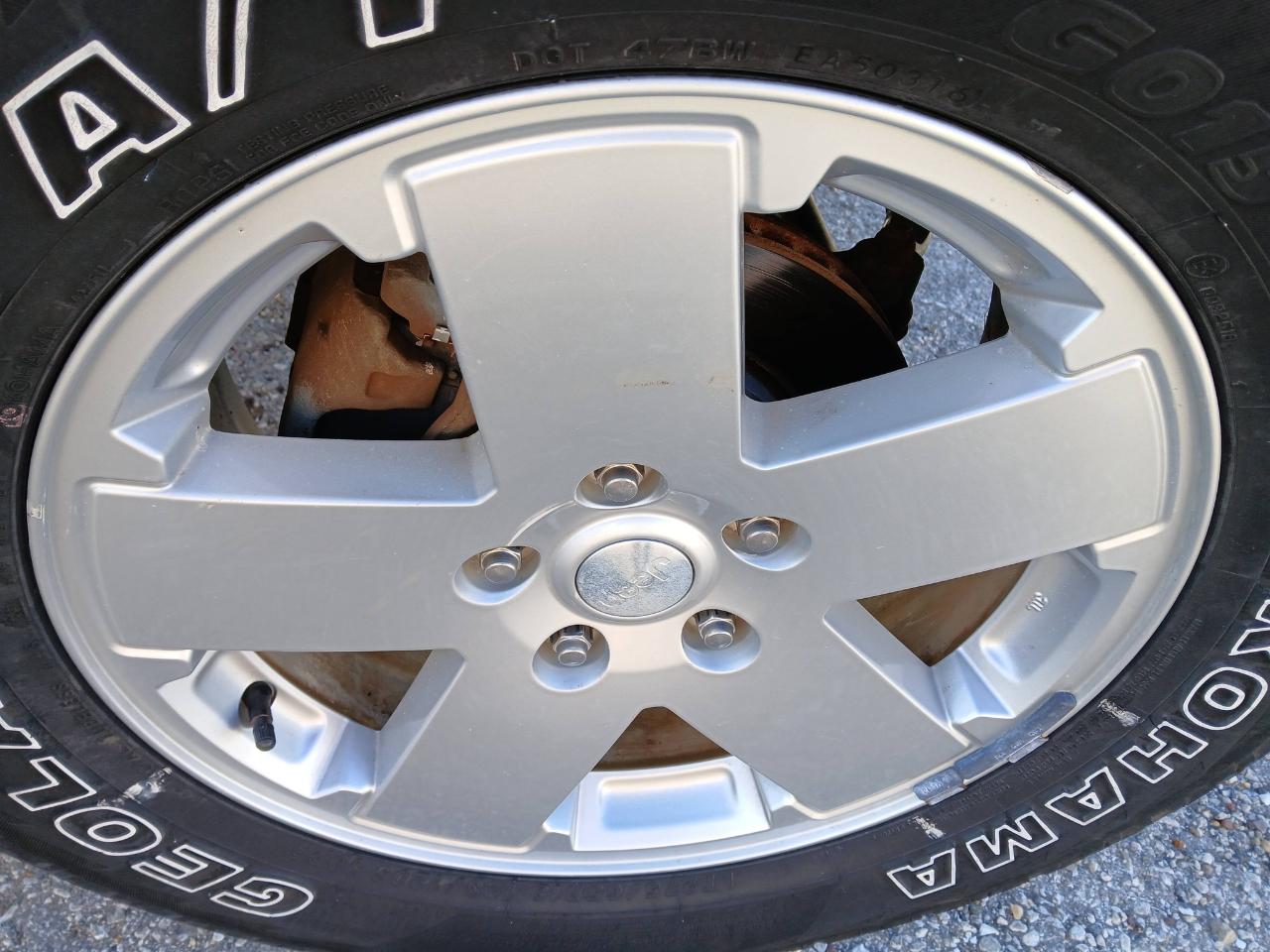 Jeep Wrangler Unlimited Sahara 4WD 2012