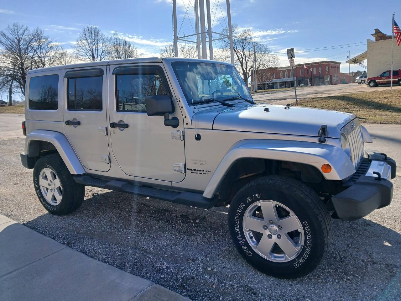 Jeep Wrangler Unlimited Sahara 4WD 2012