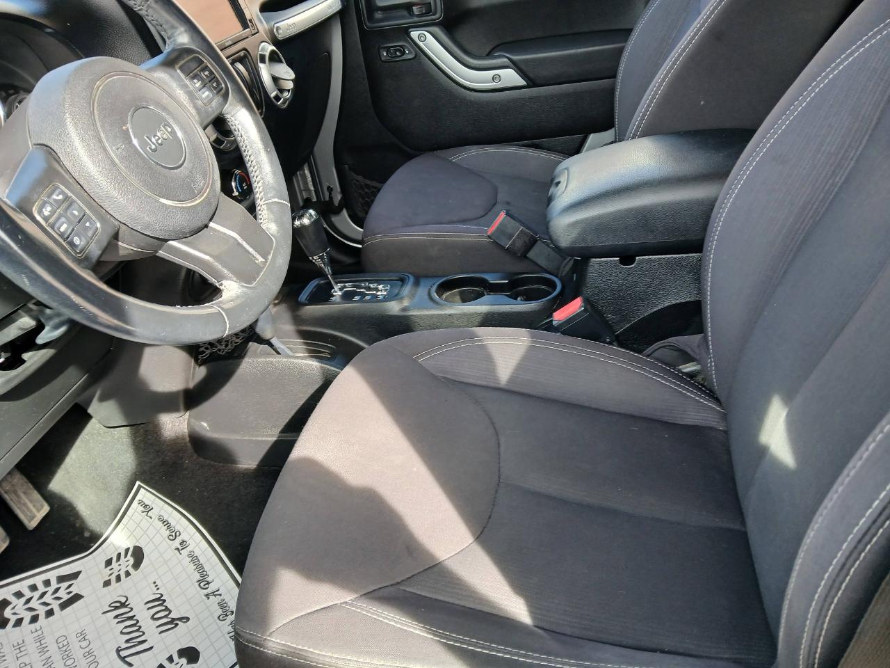 Jeep Wrangler Sahara 4WD 2013