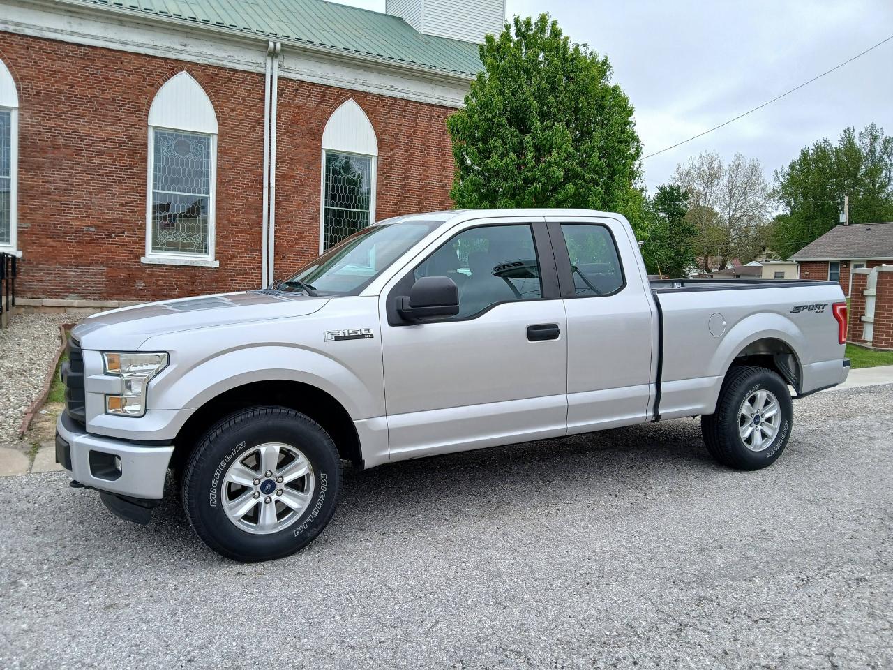 2016 Ford F-150 Lariat SuperCab 8-ft. 4WD