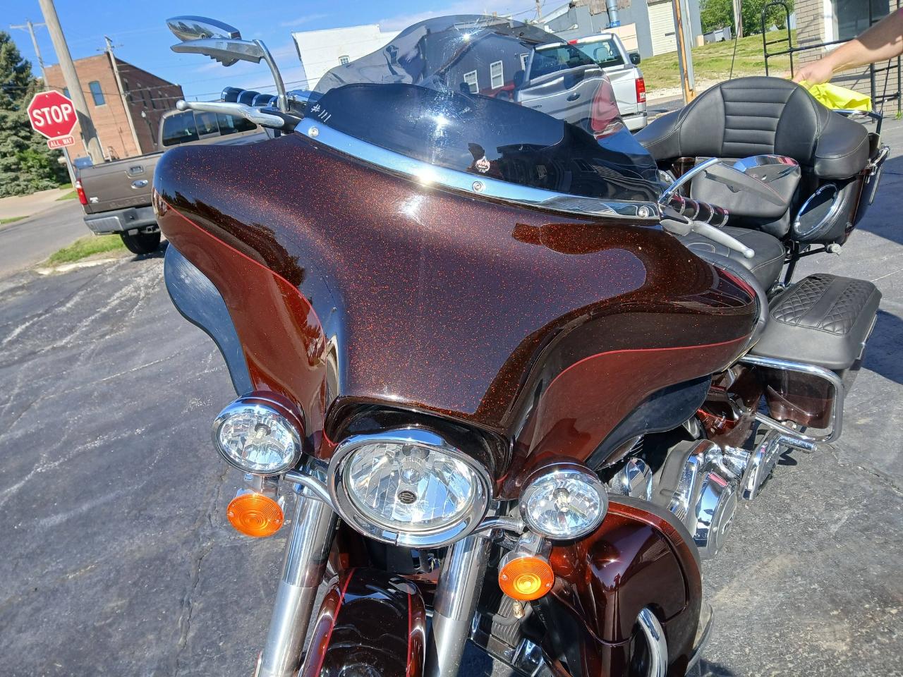 Harley-Davidson FLHTK  2011