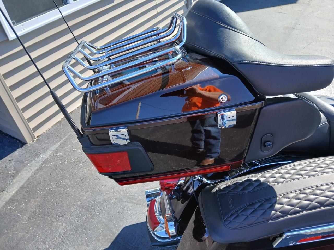 Harley-Davidson FLHTK  2011