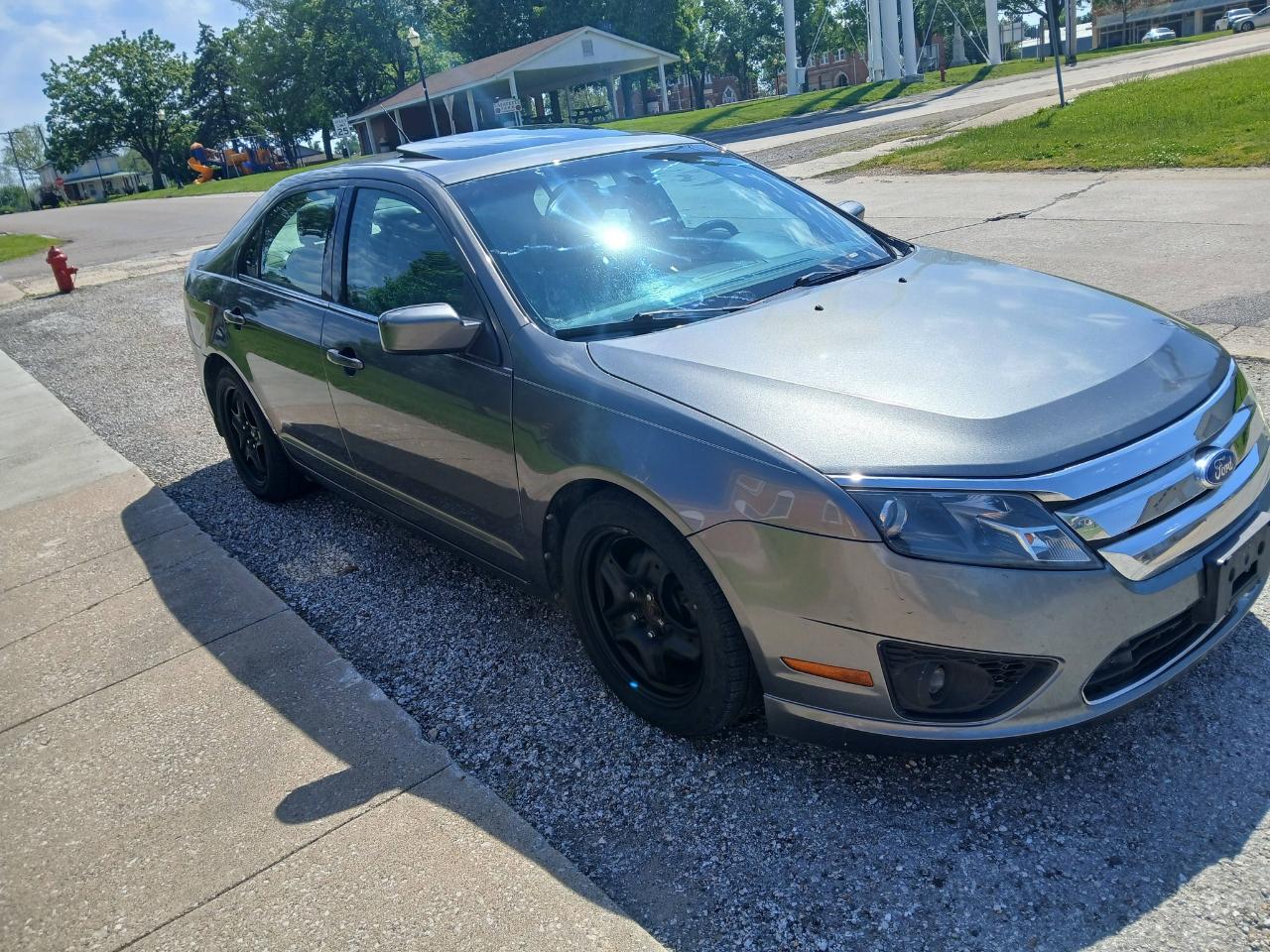 Ford Fusion I4 SE 2011