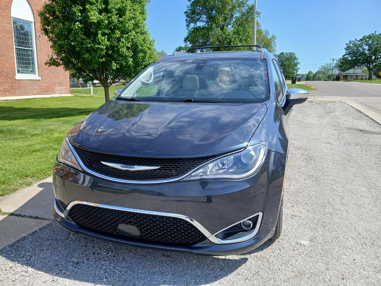 Chrysler Pacifica Limited 2020