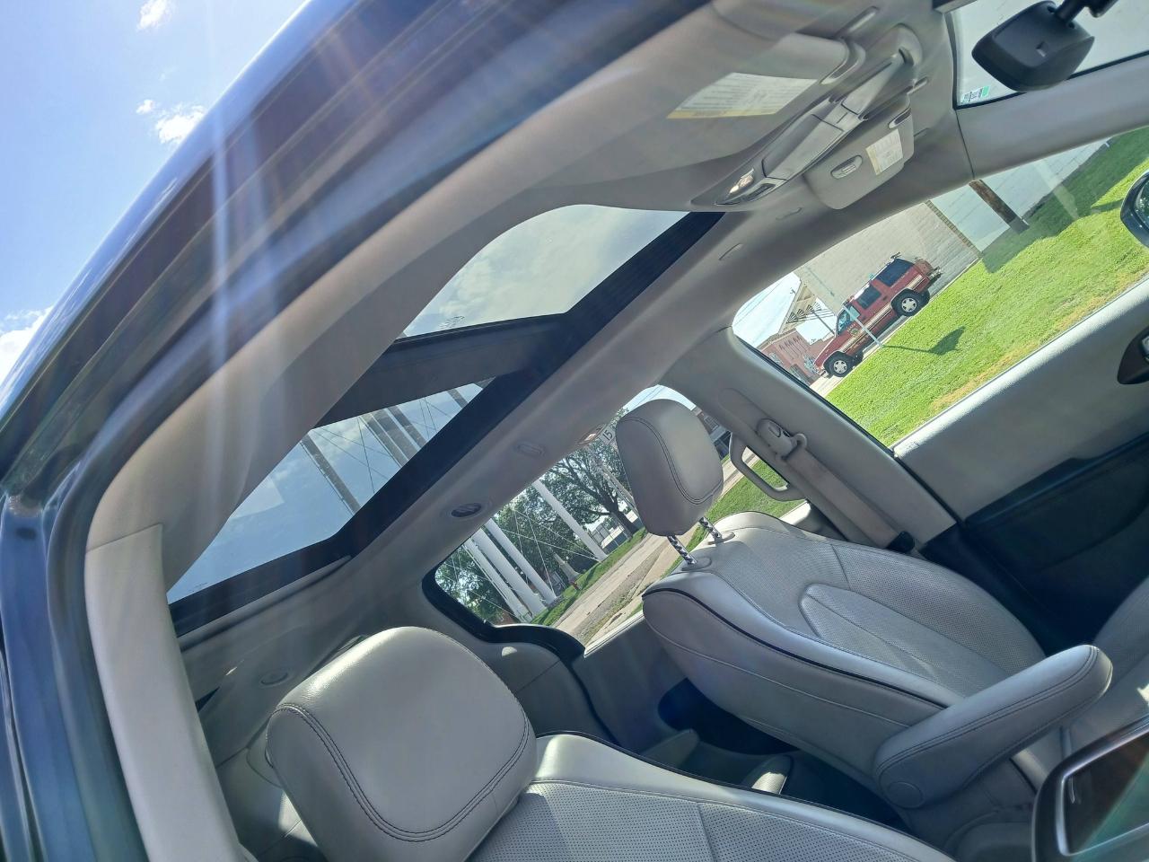 Chrysler Pacifica Limited 2020