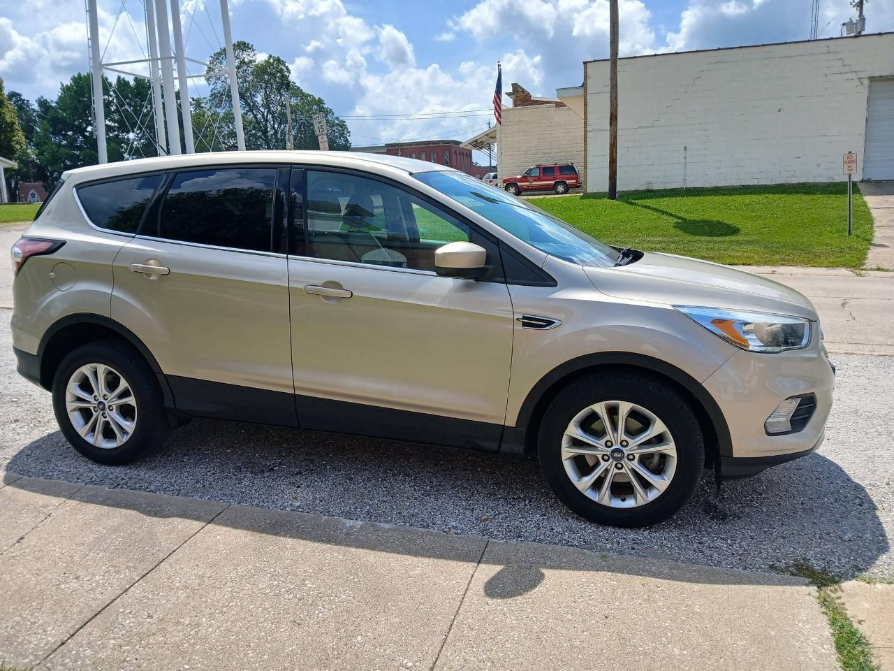 Ford Escape SE FWD 2017