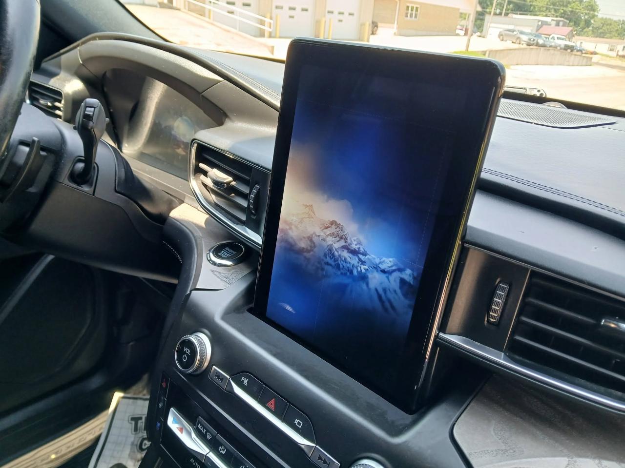 Ford Explorer Platinum AWD 2020