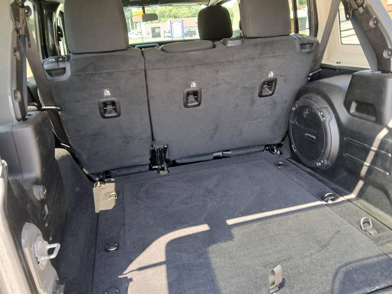 Jeep Wrangler Unlimited Sahara 2020