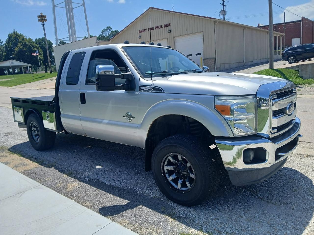 Ford F-250 SD XLT SuperCab Long Bed 4WD 2011