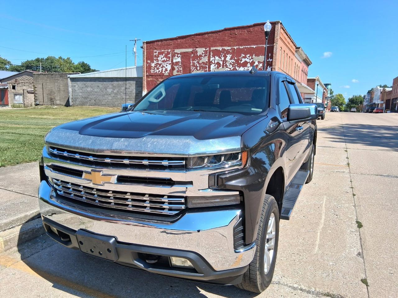 Chevrolet Silverado 1500 LT Crew Cab 4WD 2021