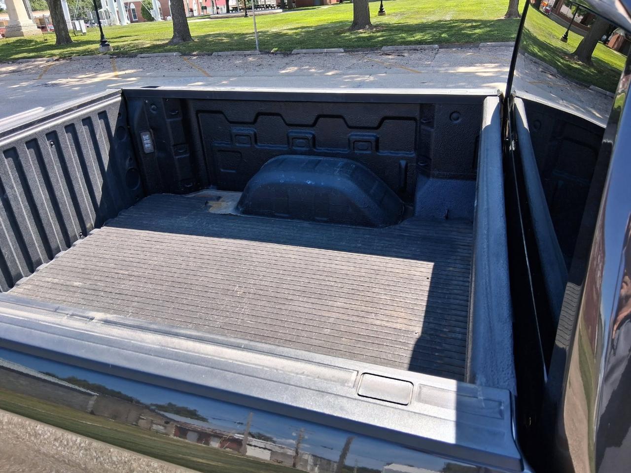 Chevrolet Silverado 1500 LT Crew Cab 4WD 2021