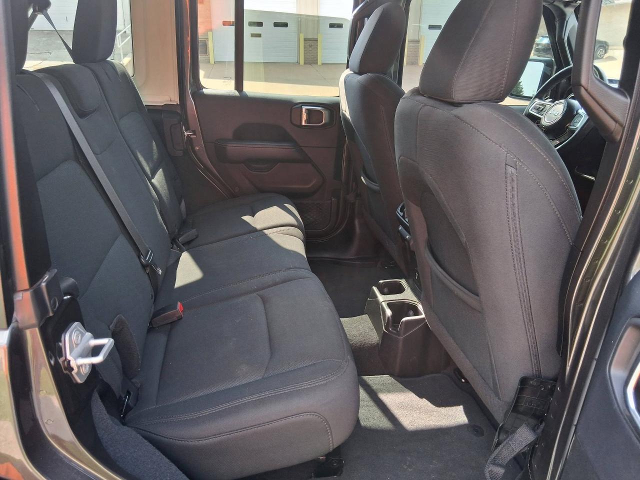 Jeep Wrangler Unlimited Sahara 2018