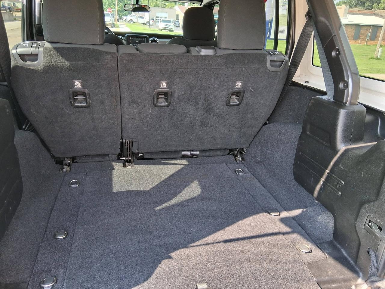 Jeep Wrangler Unlimited Sahara 2018