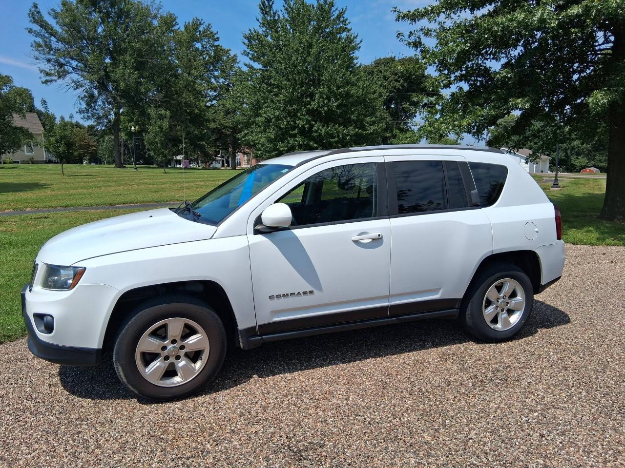 Jeep Compass Latitude FWD 2016